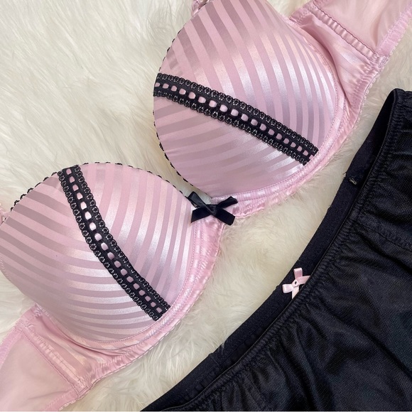 36D VS Victoria’s Secret Sexy little things pink stripe Bra  ruffle garter skirt - Picture 3 of 16